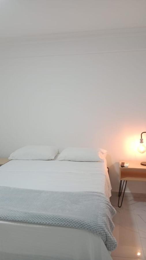Hotel Aeropuerto Kartagena Zewnętrze zdjęcie