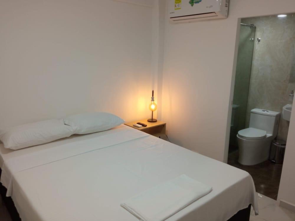 Hotel Aeropuerto Kartagena Zewnętrze zdjęcie